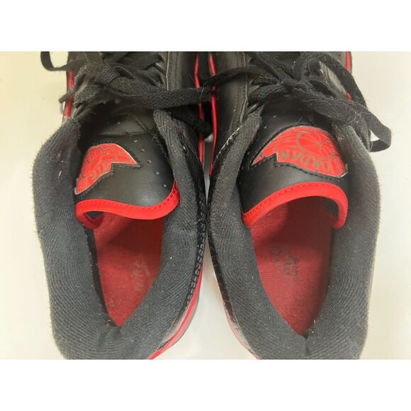 Nike Air Jordan 2 Retro Low Christmas Men's Size 9. - Picture 3 of 8